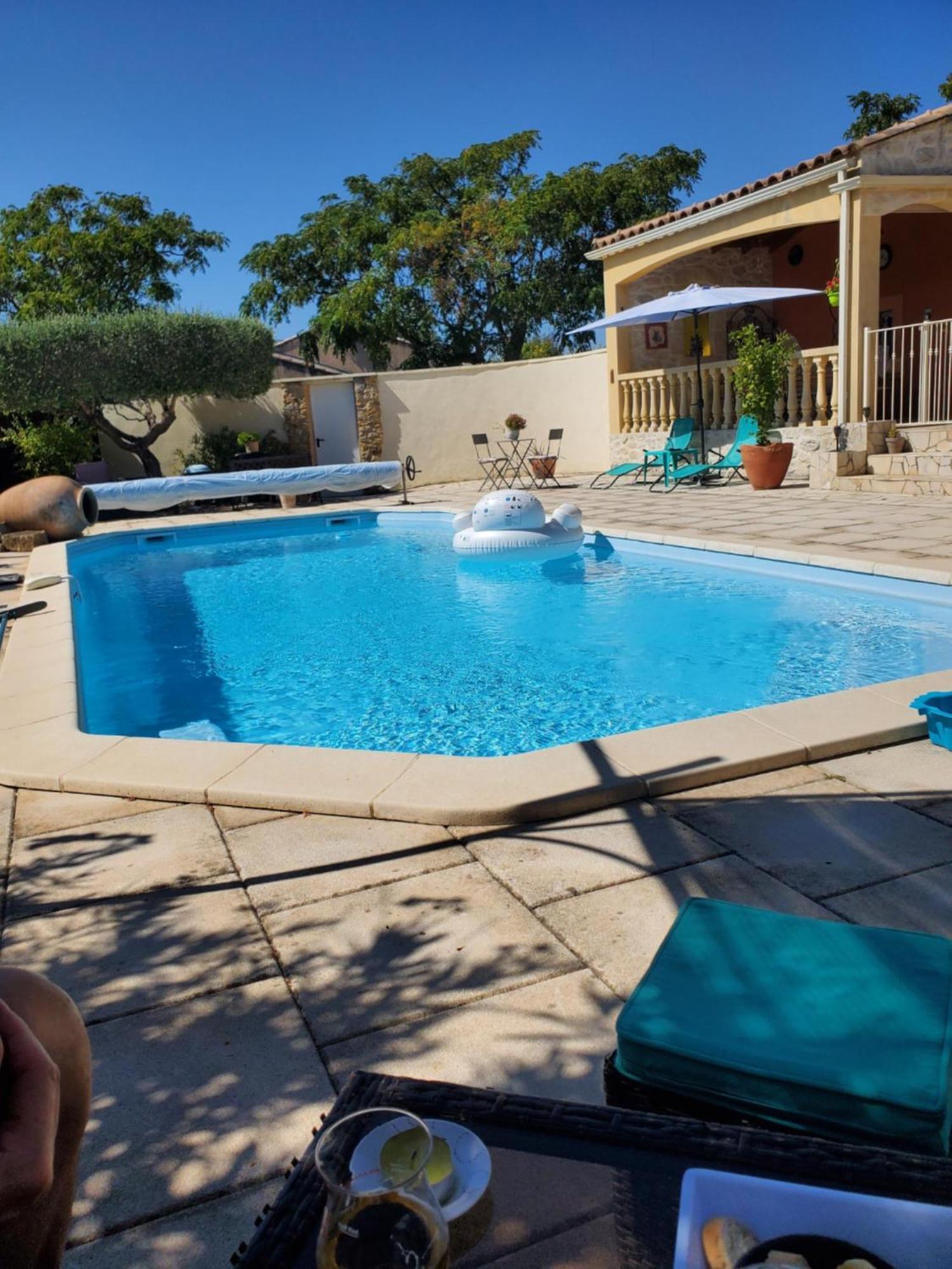 Chambre D Hotes A 4 Kms D Uzes " Chez Nadou " Arpaillargues-et-Aureillac Exterior photo